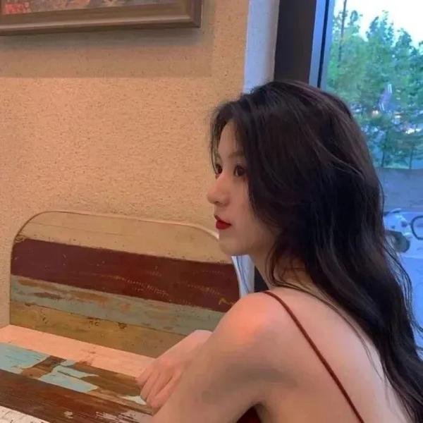 萌萌侵略者